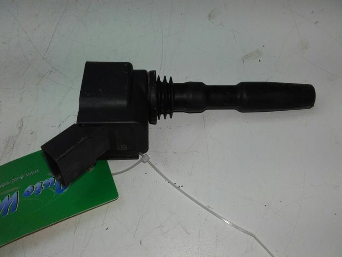 Gebruikte Bobine Seat Arona (KJX) 1.0 TGI 12V Prijs € 40,95 Margeregeling aangeboden door Wessel Parts & Service B.V.