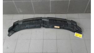 Gebruikte Frontdeel steun Mercedes GLB (247.6) 2.0 GLB-250 Turbo 16V 4-Matic Prijs € 49,00 Margeregeling aangeboden door Wessel Parts & Service B.V.