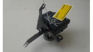 Gebruikte ABS Pomp Mercedes GLB (247.6) 2.0 GLB-250 Turbo 16V 4-Matic Prijs € 279,00 Margeregeling aangeboden door Wessel Parts & Service B.V.