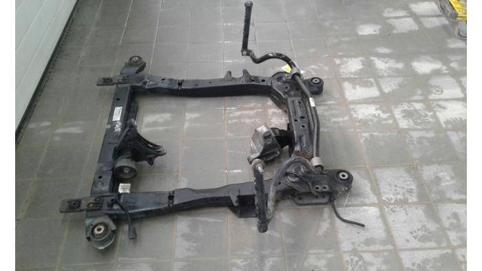 OPEL Astra K (2015-2021) Priekinis traversas 13470622 14605261