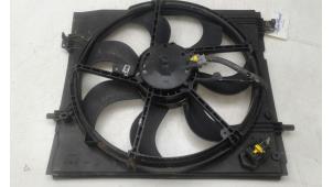 Gebruikte Koelvin Motor Nissan Qashqai (J11) 1.3 DIG-T 140 16V Prijs € 125,00 Margeregeling aangeboden door Wessel Parts & Service B.V.