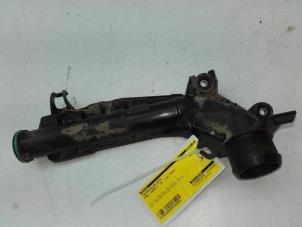 Gebruikte Intercooler Buis Opel Corsa F (UB/UH/UP) 1.2 Turbo 12V 100 Prijs € 39,00 Margeregeling aangeboden door Wessel Parts & Service B.V.