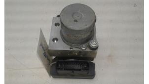 Gebruikte ABS Pomp Peugeot Boxer (U9) 2.0 BlueHDi 110 Prijs € 299,00 Margeregeling aangeboden door Wessel Parts & Service B.V.