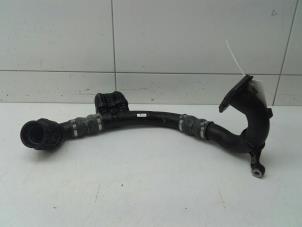 Gebruikte Intercooler Buis Nissan X-Trail (T32) 1.7 dCi All Mode Prijs € 79,00 Margeregeling aangeboden door Wessel Parts & Service B.V.