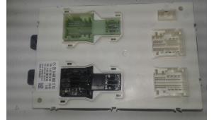 Gebruikte Comfort Module Mercedes EQV 300 Prijs € 218,90 Margeregeling aangeboden door Wessel Parts & Service B.V.