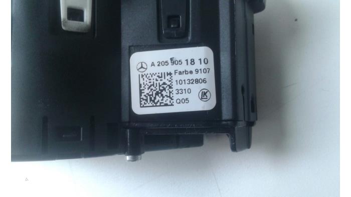 MERCEDES-BENZ GLC X253 (2015-2024) Headlight Switch Control Unit 2059051810 17628810