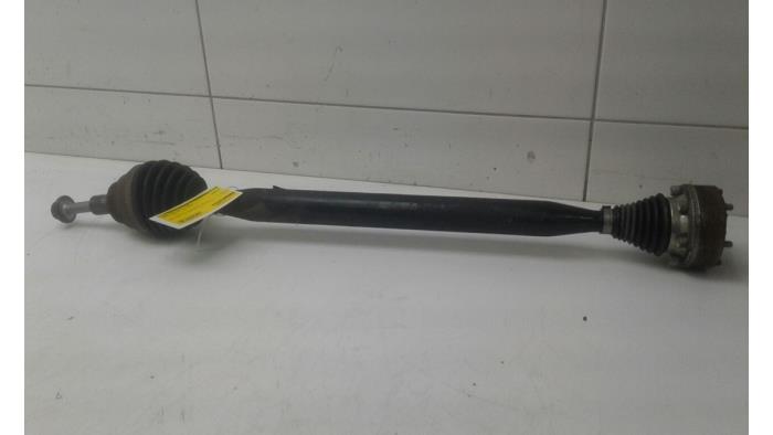 Gebruikte Aandrijfas rechts-voor Skoda Octavia Combi (5EAC) 1.6 TDI 16V Prijs € 94,50 Margeregeling aangeboden door Wessel Parts & Service B.V.