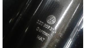 Gebruikte Bumperframe achter Skoda Superb Combi (3V5) 1.4 TSI iV 6V Prijs € 90,00 Margeregeling aangeboden door Autobedrijf G.H. Wessel B.V.