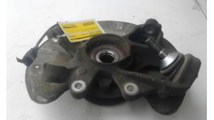 Gebruikte Asschenkel rechts-achter Mercedes GLE (W166) 250d 2.0 Prijs € 225,00 Margeregeling aangeboden door Wessel Parts & Service B.V.