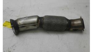 Gebruikte Uitlaat voorpijp Mercedes GLE (W166) 250d 2.0 Prijs € 149,00 Margeregeling aangeboden door Wessel Parts & Service B.V.