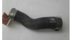 Gebruikte Intercooler Slang Mercedes GLE (W166) 250d 2.0 Prijs € 59,00 Margeregeling aangeboden door Wessel Parts & Service B.V.