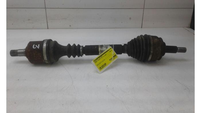 Gebruikte Steekas links-voor Renault Espace (JK) 3.0 dCi V6 24V Grand Espace Prijs € 36,75 Margeregeling aangeboden door Wessel Parts & Service B.V.