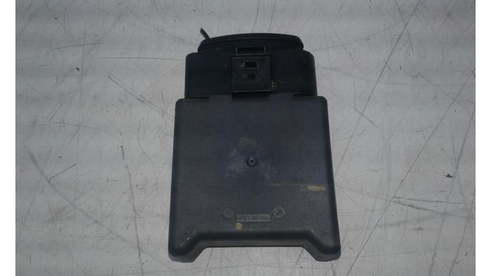 Gebruikte Brandstofpomp module Skoda Superb Combi (3V5) 1.4 TSI iV 6V Prijs € 51,45 Margeregeling aangeboden door Wessel Parts & Service B.V.