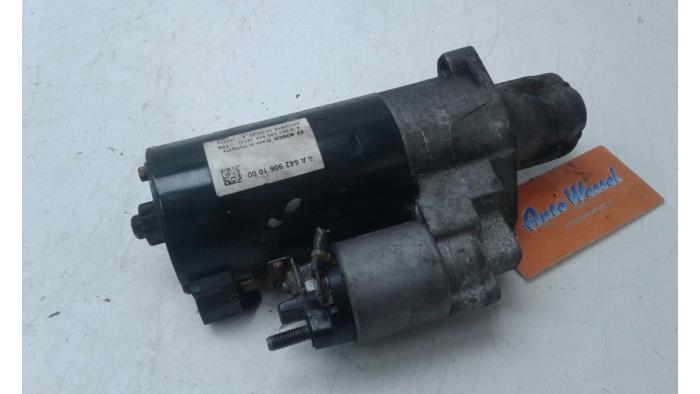 Gebruikte Startmotor Mercedes S (222.0/222.1) 3.0 S-350 BlueTEC, S-350d 24V Prijs € 51,45 Margeregeling aangeboden door Wessel Parts & Service B.V.