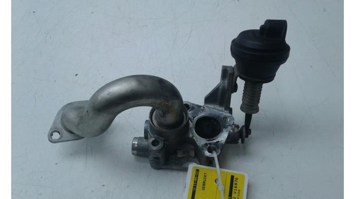 Gebruikte Diversen Mercedes S (222.0/222.1) 3.0 S-350 BlueTEC, S-350d 24V Prijs € 51,45 Margeregeling aangeboden door Wessel Parts & Service B.V.
