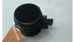 Gebruikte Luchthoeveelheidsmeter Mercedes C (W203) 2.6 C-240 V6 18V Prijs € 49,00 Margeregeling aangeboden door Wessel Parts & Service B.V.