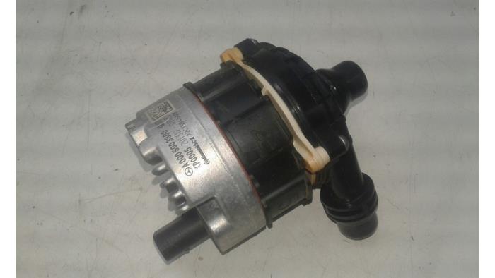 Gebruikte Waterpomp Mercedes EQV 300 Prijs € 61,95 Margeregeling aangeboden door Wessel Parts & Service B.V.