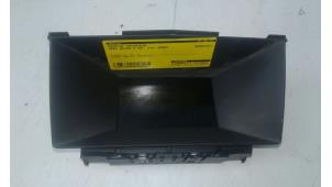 Gebruikte Display Interieur Opel Astra H SW (L35) 1.7 CDTi 16V Prijs € 45,00 Margeregeling aangeboden door Wessel Parts & Service B.V.
