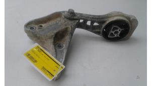 Gebruikte Motorrubber Opel Mokka X Prijs € 69,00 Margeregeling aangeboden door Wessel Parts & Service B.V.