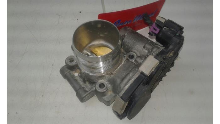 Gebruikte Gasklephuis Opel Mokka X Prijs € 40,95 Margeregeling aangeboden door Wessel Parts & Service B.V.