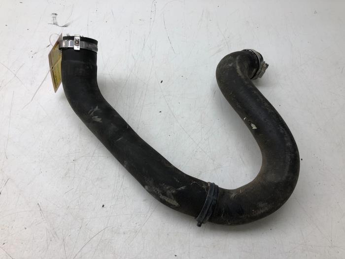 Gebruikte Intercooler Slang Opel Grandland (X) 1.2 Turbo 12V Prijs € 40,95 Margeregeling aangeboden door Wessel Parts & Service B.V.