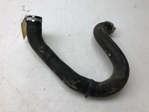 Gebruikte Intercooler Slang Opel Grandland (X) 1.2 Turbo 12V Prijs € 39,00 Margeregeling aangeboden door Wessel Parts & Service B.V.