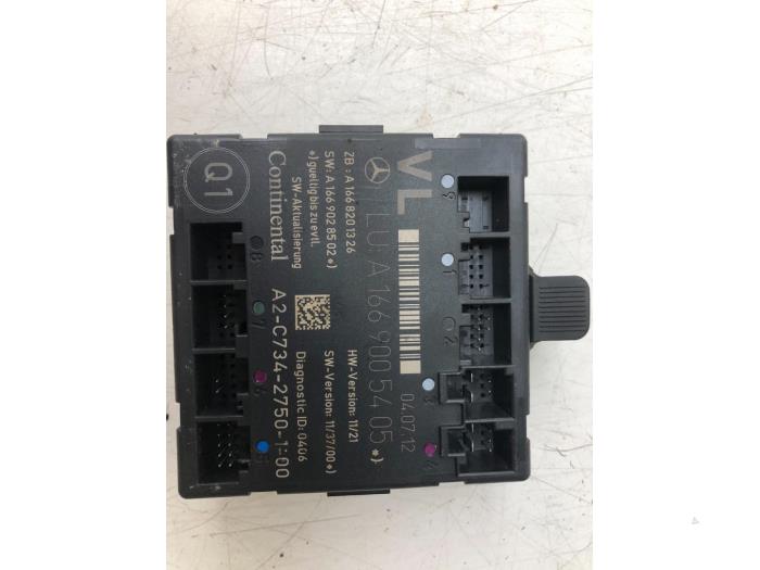 Gebruikte Module Centrale Deurvergrendeling Mercedes B (W246/W242) 1.8 B-180 CDI BlueEFFICIENCY 16V Prijs € 61,95 Margeregeling aangeboden door Wessel Parts & Service B.V.