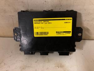 Gebruikte Computer schuifdeur Mercedes EQV 300 Prijs € 249,00 Margeregeling aangeboden door Wessel Parts & Service B.V.