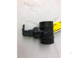 Gebruikte Luchtregelklep Opel Corsa E 1.4 16V Prijs € 49,00 Margeregeling aangeboden door Wessel Parts & Service B.V.
