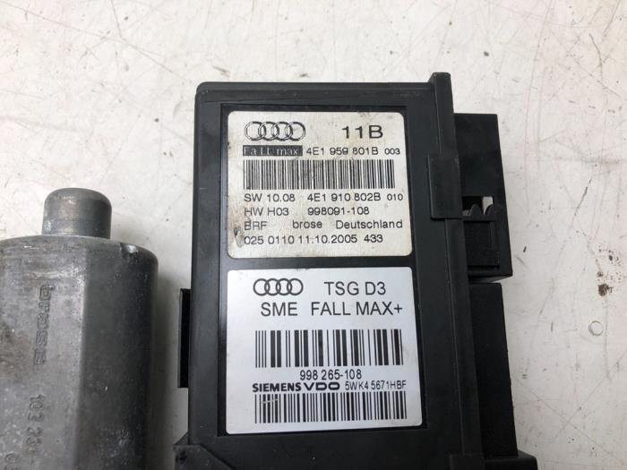 AUDI A8 D3/4E (2002-2010) Moteur de commande de vitre de porte avant droite 4E1910802B 15205800