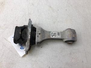 Gebruikte Motorsteun Kia Ceed (CDB5/CDBB) 1.4i 16V Prijs € 49,00 Margeregeling aangeboden door Wessel Parts & Service B.V.