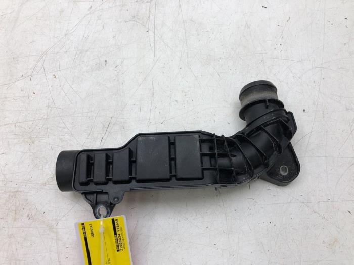 Gebruikte Intercooler Buis Opel Combo Life/Tour 1.5 CDTI 130 Prijs € 47,25 Margeregeling aangeboden door Wessel Parts & Service B.V.