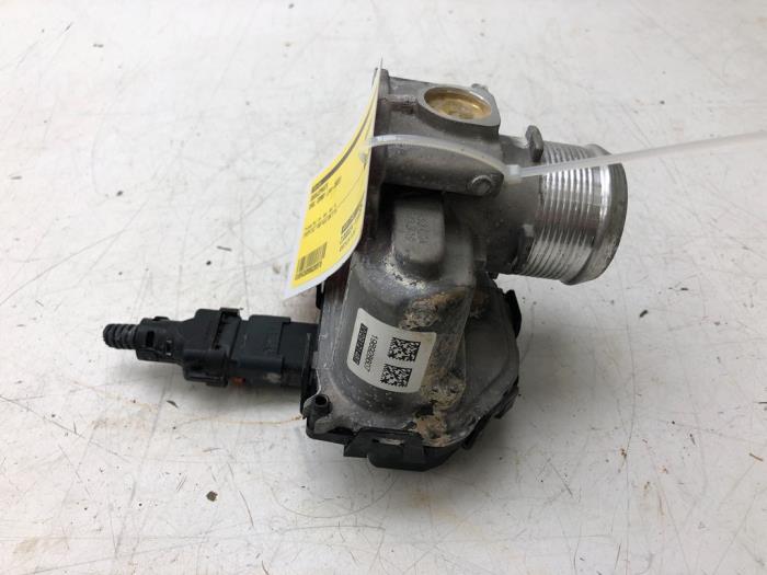 Gebruikte Gasklephuis Opel Combo Life/Tour 1.5 CDTI 130 Prijs € 40,95 Margeregeling aangeboden door Wessel Parts & Service B.V.