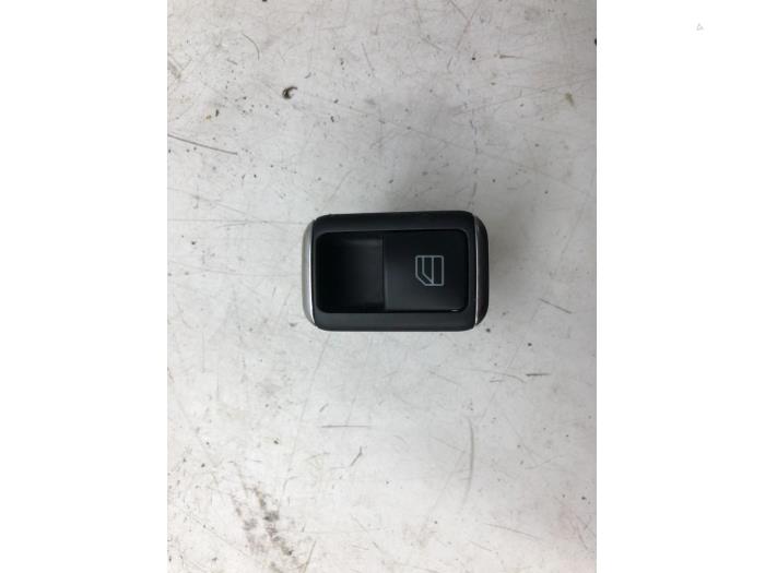 MERCEDES-BENZ CLA-Class C117 (2013-2016) Front Left Door Window Switch 2049058102 15417617