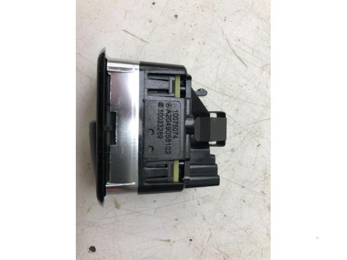 MERCEDES-BENZ CLA-Class C117 (2013-2016) Front Left Door Window Switch 2049058102 15417617