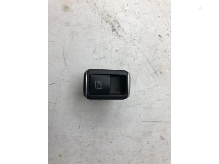 MERCEDES-BENZ CLA-Class C117 (2013-2016) Front Left Door Window Switch 2049058102 15450301