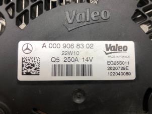 Gebruikte Dynamo Mercedes Vito (447.6) 2.0 114 CDI 16V Prijs € 249,00 Margeregeling aangeboden door Autobedrijf G.H. Wessel B.V.