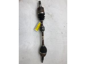 Gebruikte Steekas links-voor Hyundai i30 (PDEB5/PDEBB/PDEBD/PDEBE) 1.0 T-GDI 12V Hybrid 48V Prijs € 99,00 Margeregeling aangeboden door Wessel Parts & Service B.V.