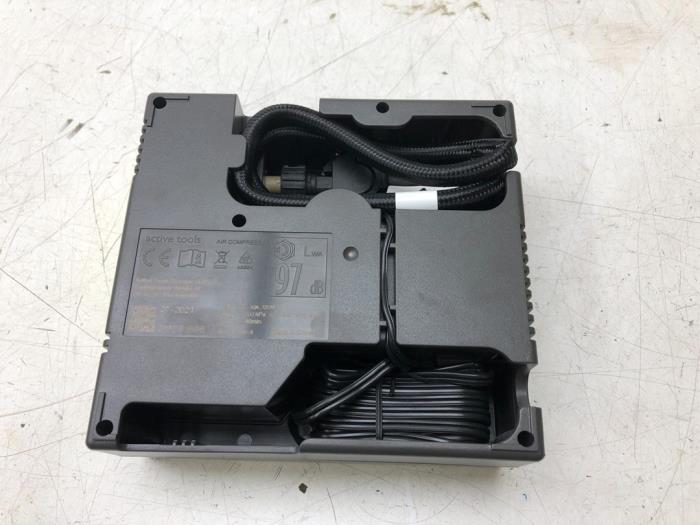 Compressor van een Opel Crossland (X) 1.2 Turbo 12V 2021