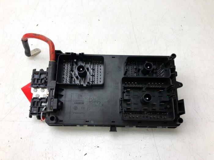 OPEL Insignia A (2008-2016) Fuse Box 13255300 17335727