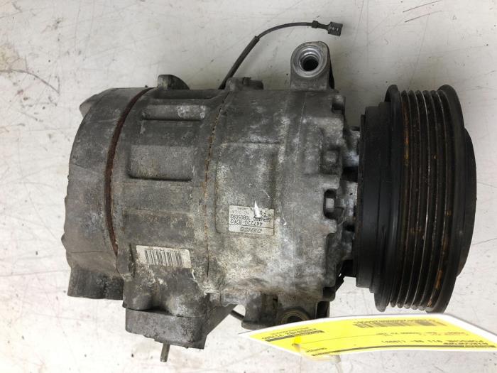 Gebruikte Aircopomp Porsche 911 (996) 3.4 Carrera 24V Prijs € 141,75 Margeregeling aangeboden door Wessel Parts & Service B.V.