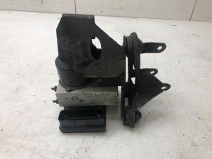 Gebruikte ABS Pomp Mercedes R (W251) 3.0 320 CDI 24V 4-Matic Prijs € 299,00 Margeregeling aangeboden door Wessel Parts & Service B.V.