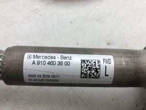 Gebruikte Stuurkolomas Mercedes Sprinter 3,5t (907.6/910.6) 311 CDI 2.1 D FWD Prijs € 175,00 Margeregeling aangeboden door Wessel Parts & Service B.V.