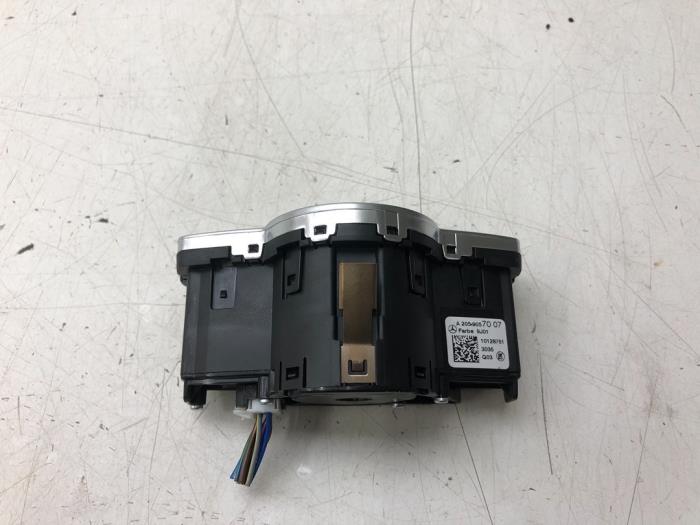 MERCEDES-BENZ W212/S212/C207/A207 (2009-2016) Headlight Switch Control Unit 2059057007 17354458