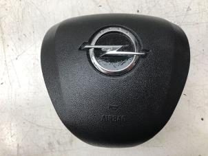 Gebruikte Airbag links (Stuur) Opel Corsa E 1.4 16V Prijs € 249,00 Margeregeling aangeboden door Autobedrijf G.H. Wessel B.V.