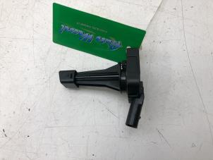 Gebruikte Olie niveau sensor Volkswagen Transporter/Caravelle T5 2.0 TDI DRF Prijs € 39,00 Margeregeling aangeboden door Wessel Parts & Service B.V.