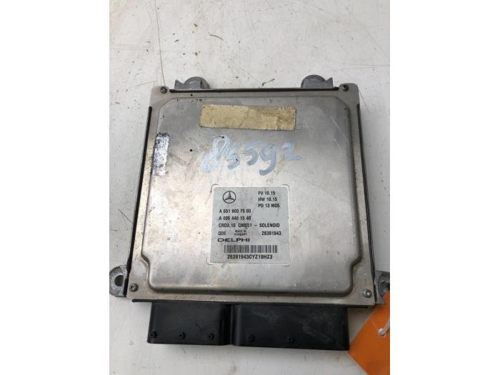 MERCEDES-BENZ C-Class W204/S204/C204 (2004-2015) Engine Control Unit ECU 6519007500 17427491