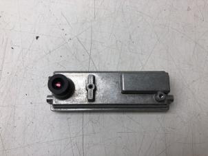 Gebruikte Camera voorzijde Renault Grand Scénic III (JZ) 1.5 dCi 110 Prijs € 125,00 Margeregeling aangeboden door Wessel Parts & Service B.V.