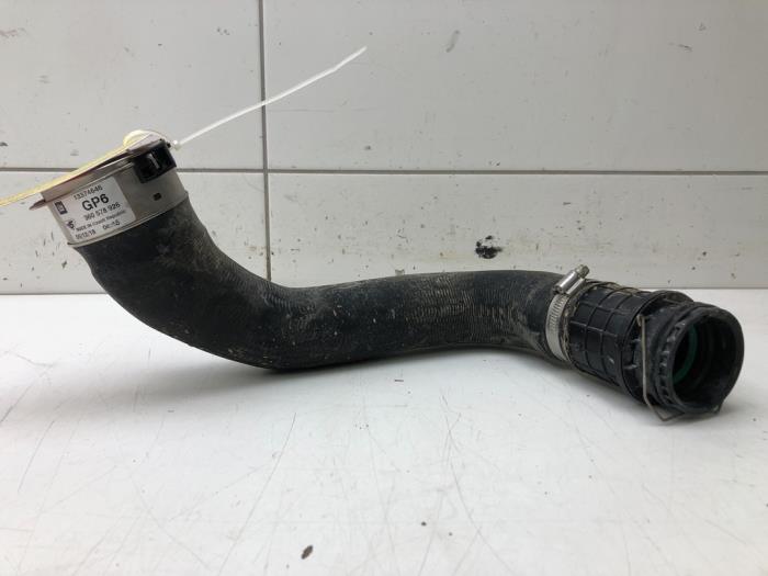 Gebruikte Intercooler Slang Opel Astra K 1.4 Turbo 16V Prijs € 51,45 Margeregeling aangeboden door Wessel Parts & Service B.V.