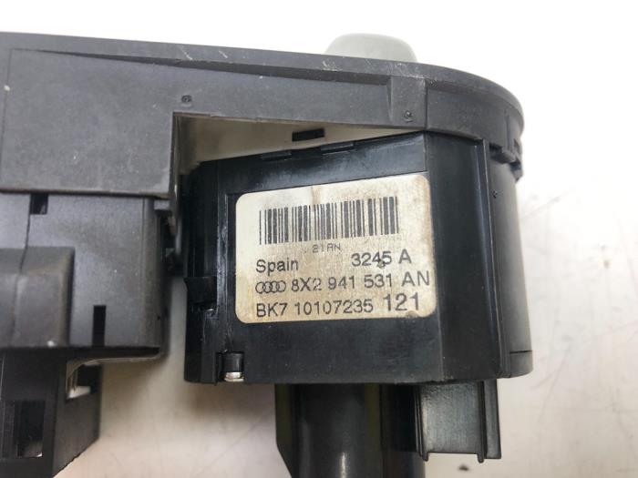 AUDI Q3 8U (2011-2020) Headlight Switch Control Unit 8X2941531AN 17546105